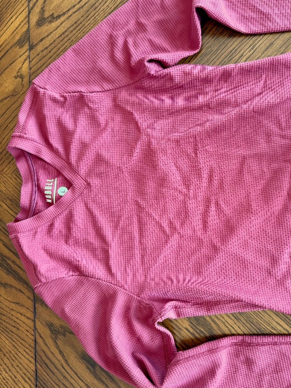 Nobull V-Neck Thermal Shirt - Women's Large